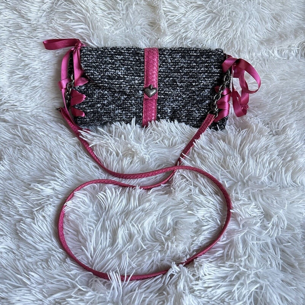 Princess Vera Wang Purse Clutch Pink Ribbon Tie Up Heart